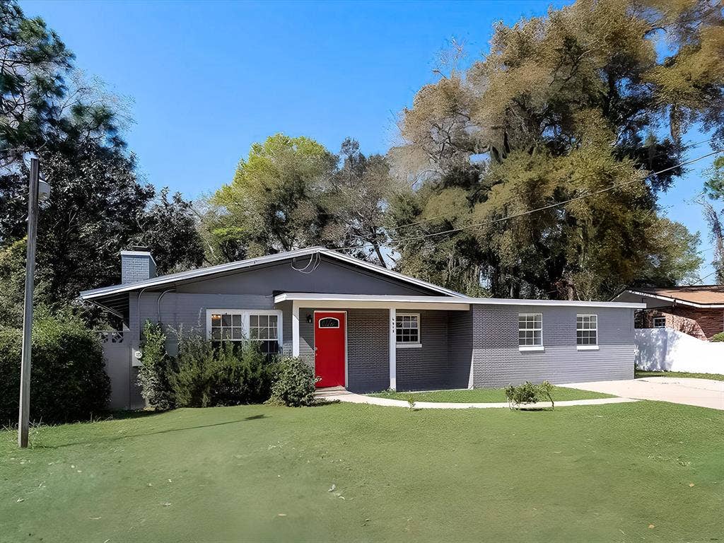 8 BR in Jacksonville