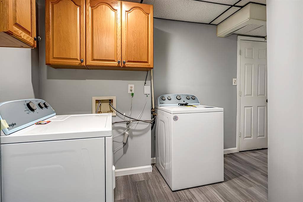 9 BR in Marietta