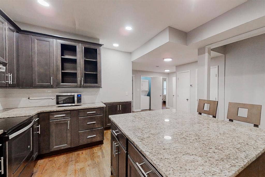 3 BR in Atlanta
