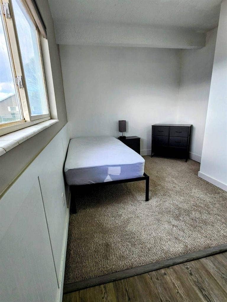 8 BR in West Valley City