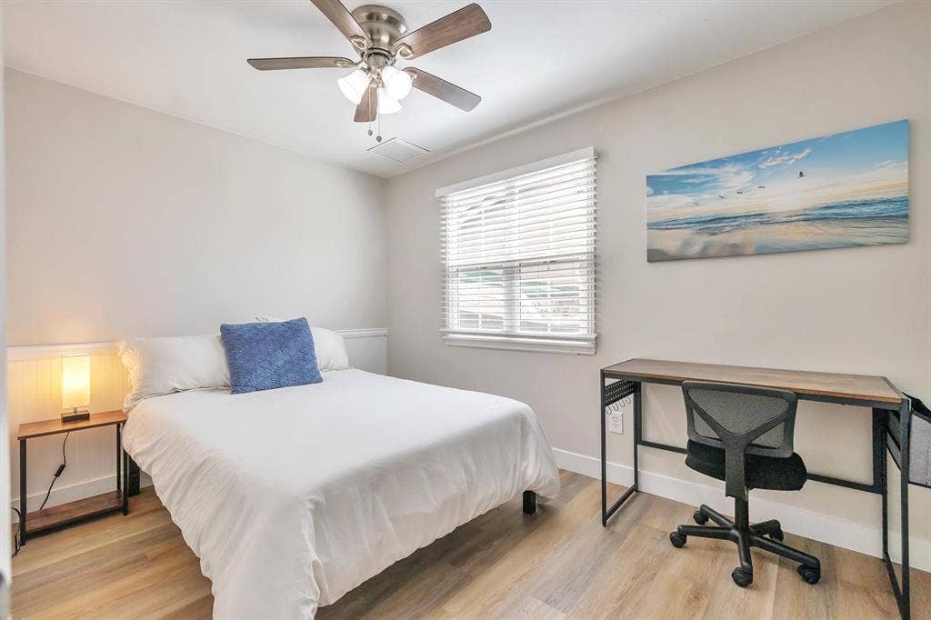 7 BR in Phoenix