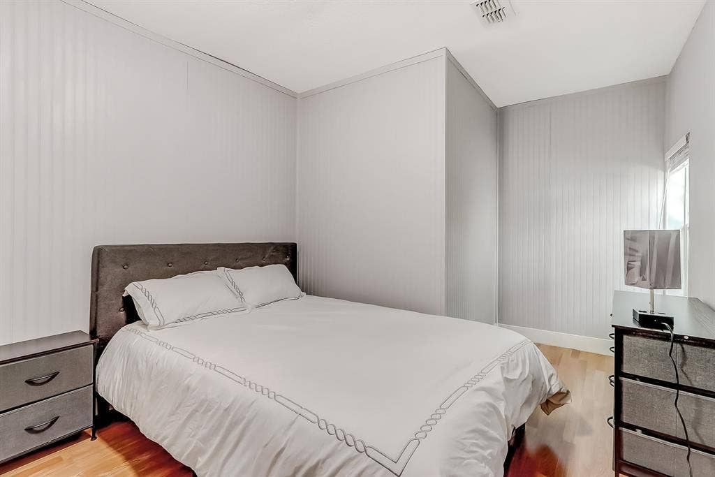 7 BR in Jacksonville