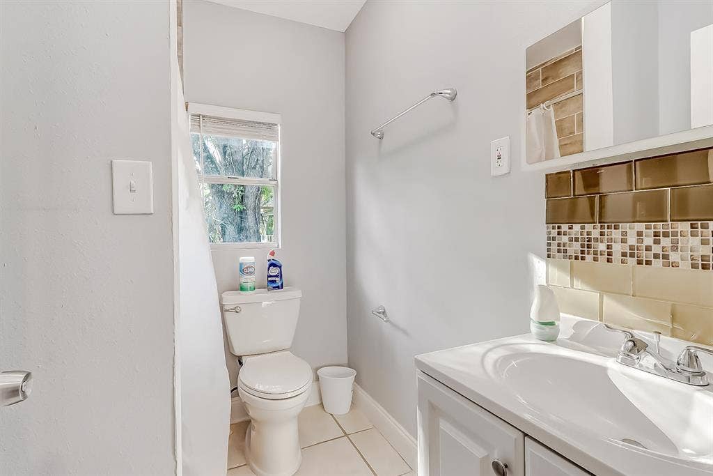 7 BR in Jacksonville