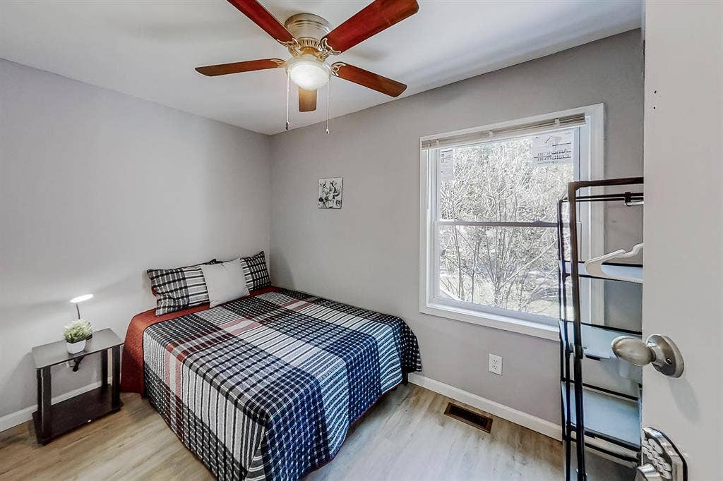 10 BR in Atlanta