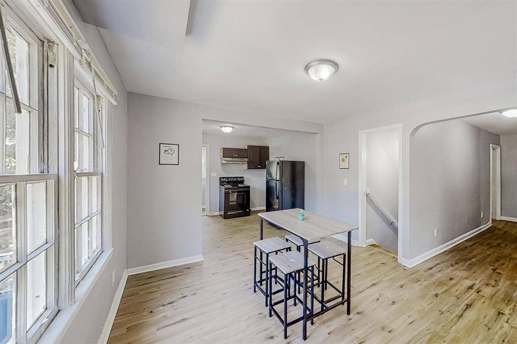 10 BR in Atlanta