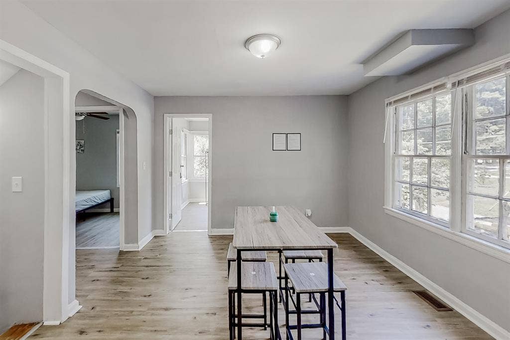 10 BR in Atlanta