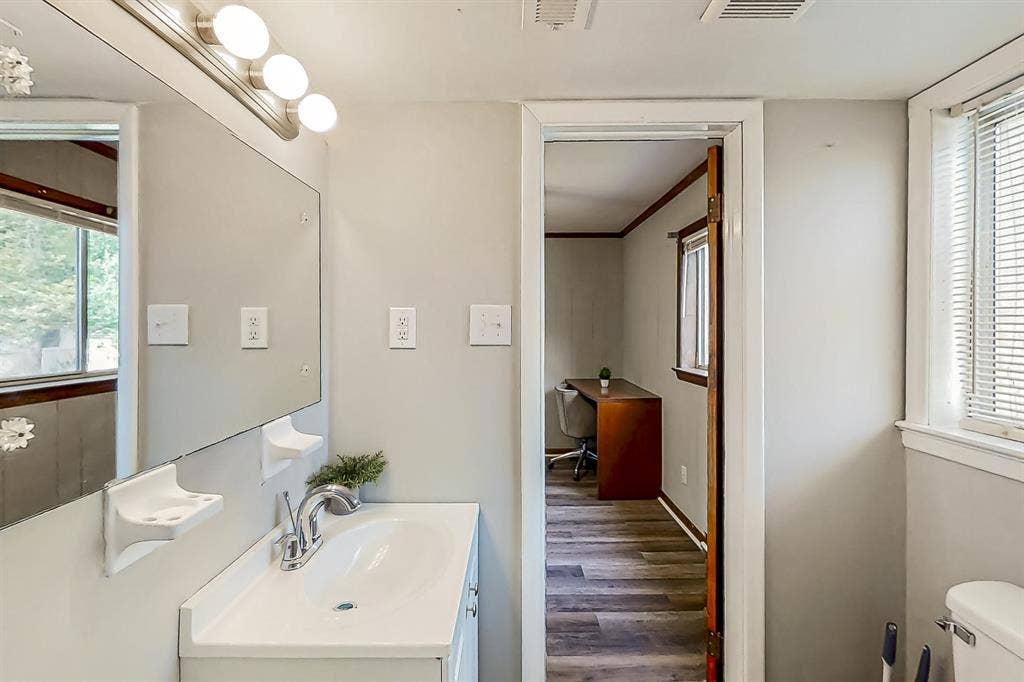 8 BR in Decatur