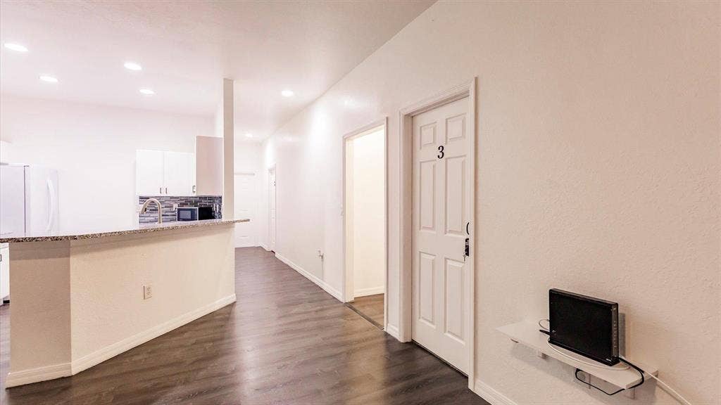 7 BR in North Port