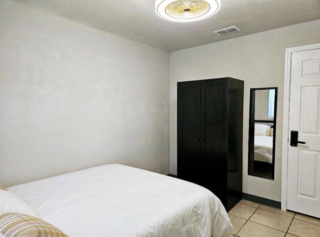 7 BR in Orlando