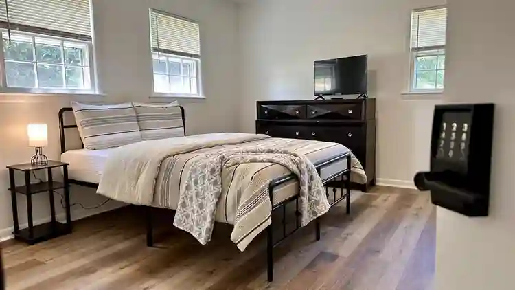 6 BR in Conyers