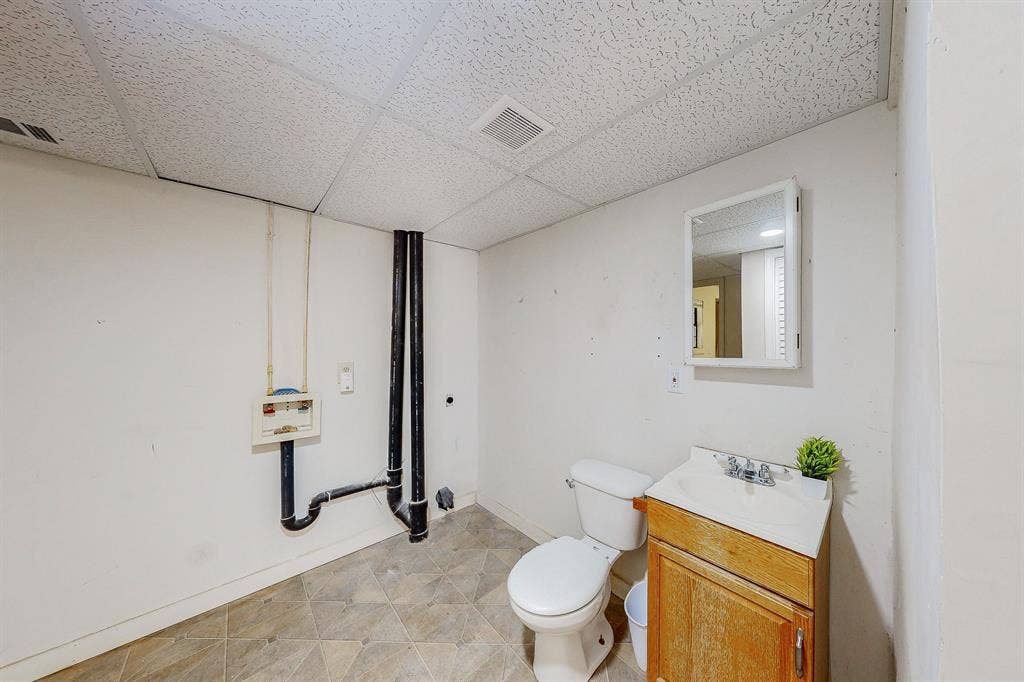 8 BR in Decatur