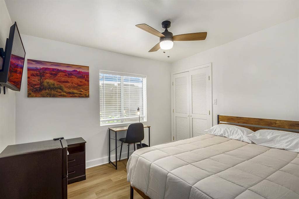 9 BR in Phoenix