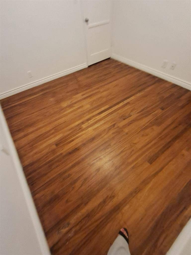 1 Room Professional only -