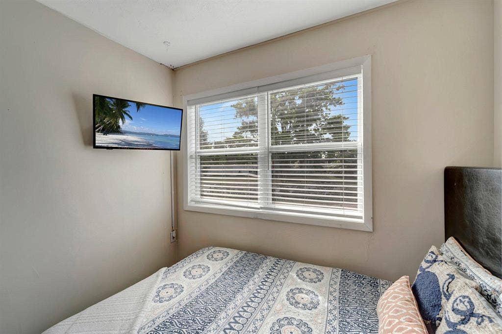 7 BR in Port Charlotte
