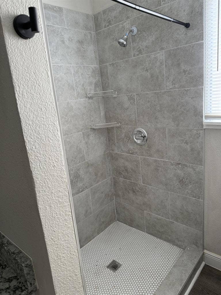 5 BR in Houston