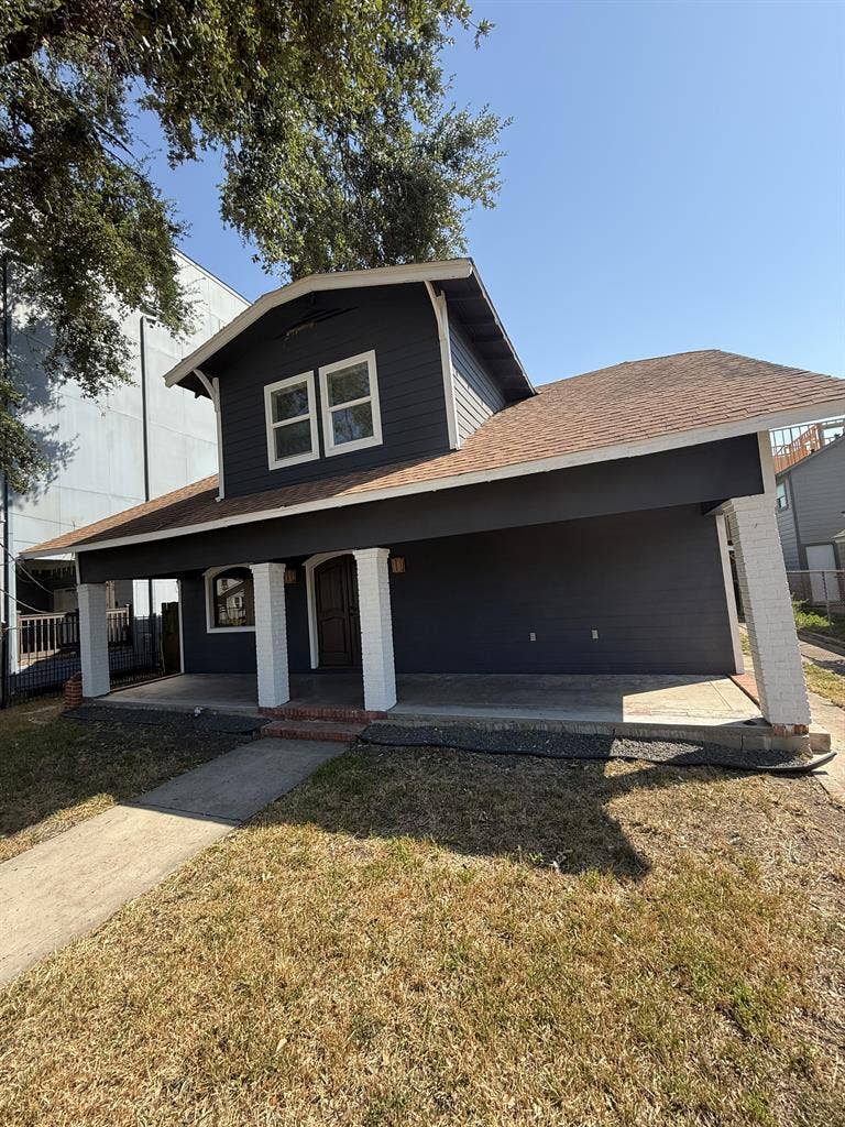 5 BR in Houston