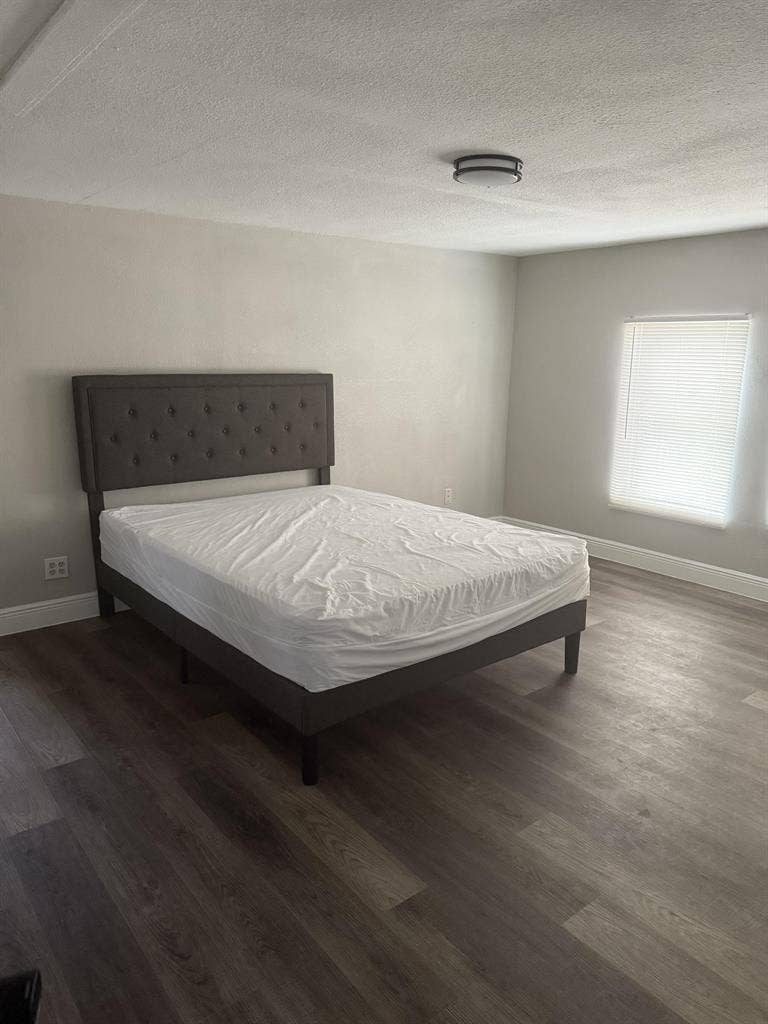 5 BR in Houston