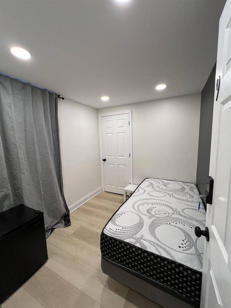 8 BR in Philadelphia