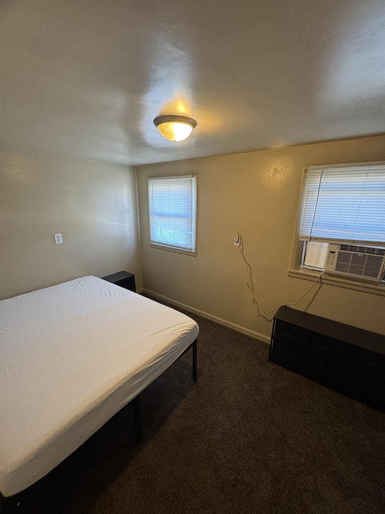 7 BR in Indianapolis
