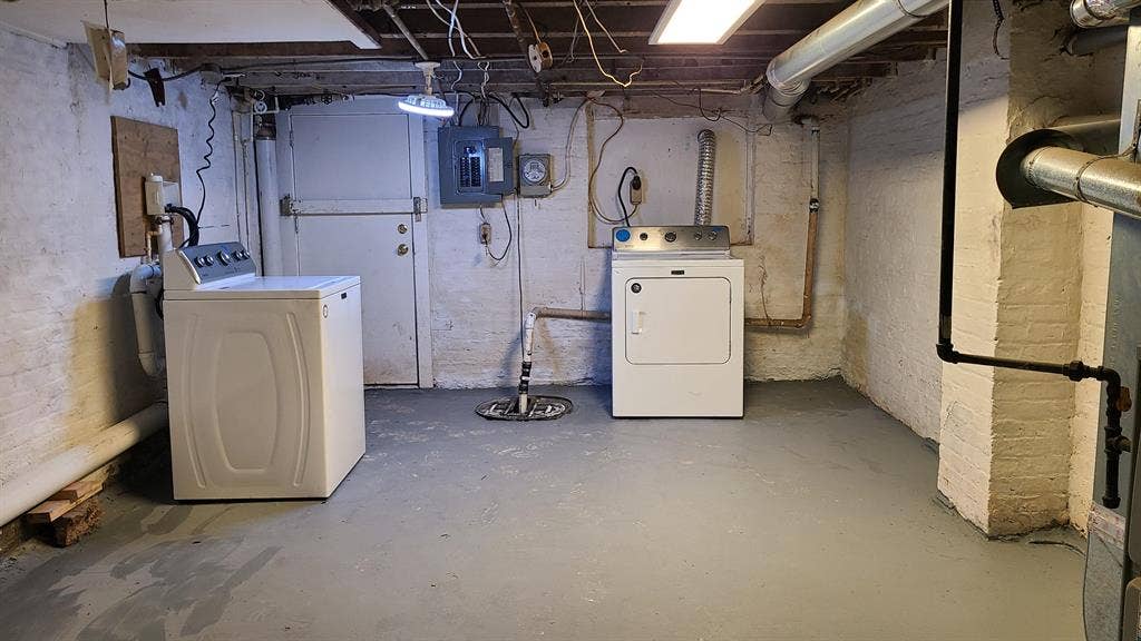 4 BR in Baltimore