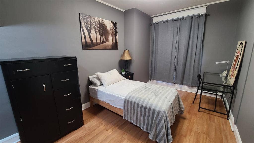4 BR in Baltimore