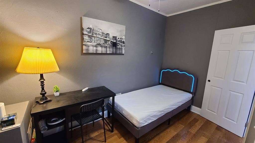 4 BR in Baltimore