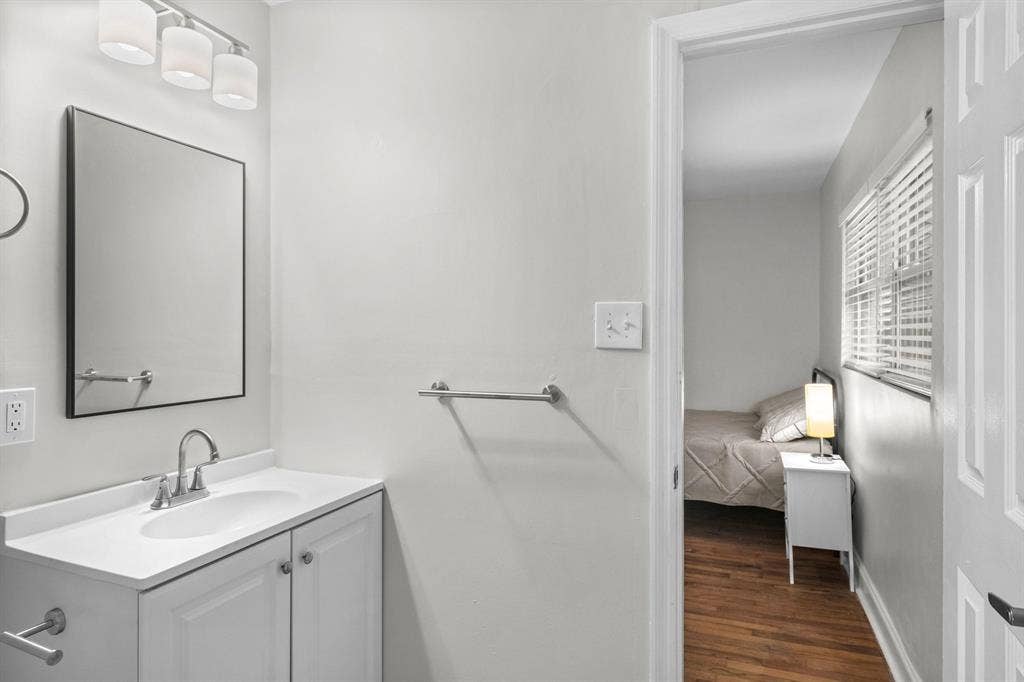 8 BR in Jacksonville