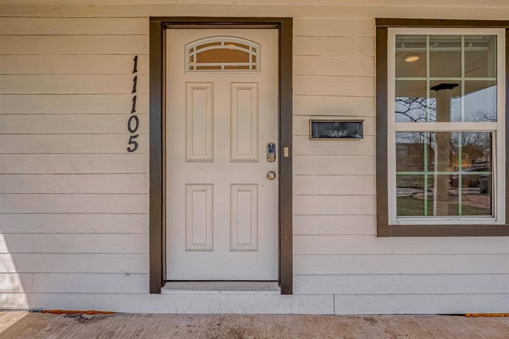 9 BR in Houston