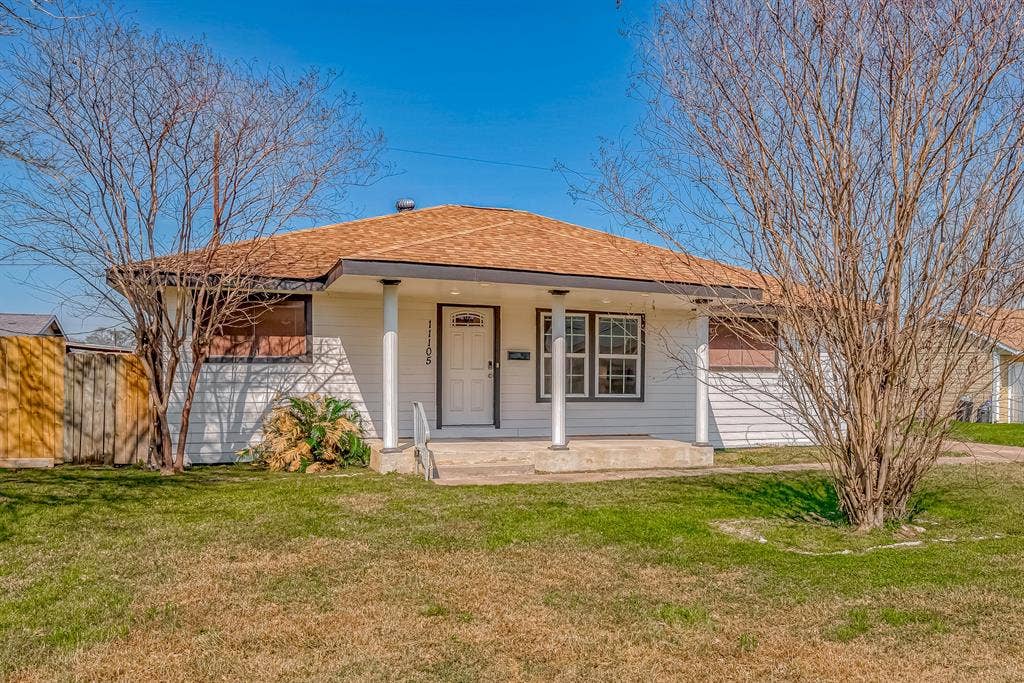 9 BR in Houston
