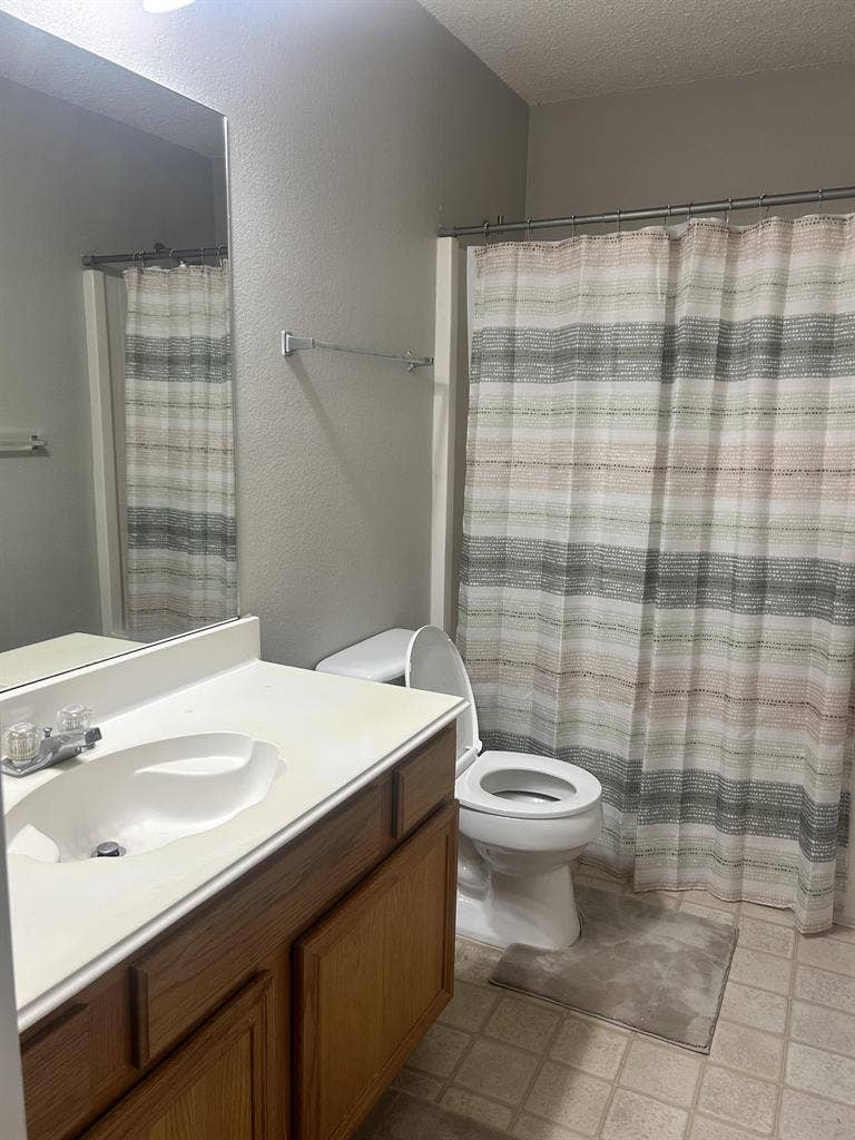 5 BR in Fort Worth
