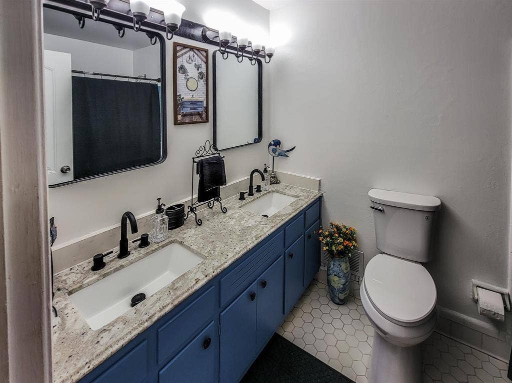 2 BR in Fairburn