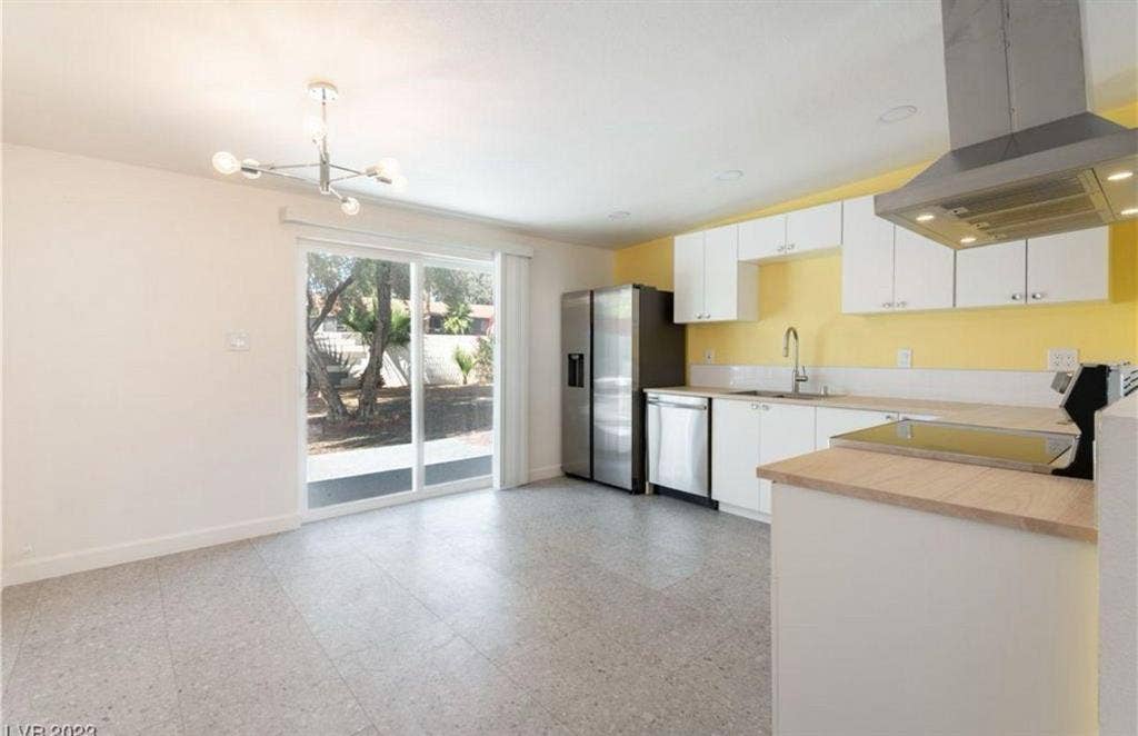 4 BR in Las Vegas