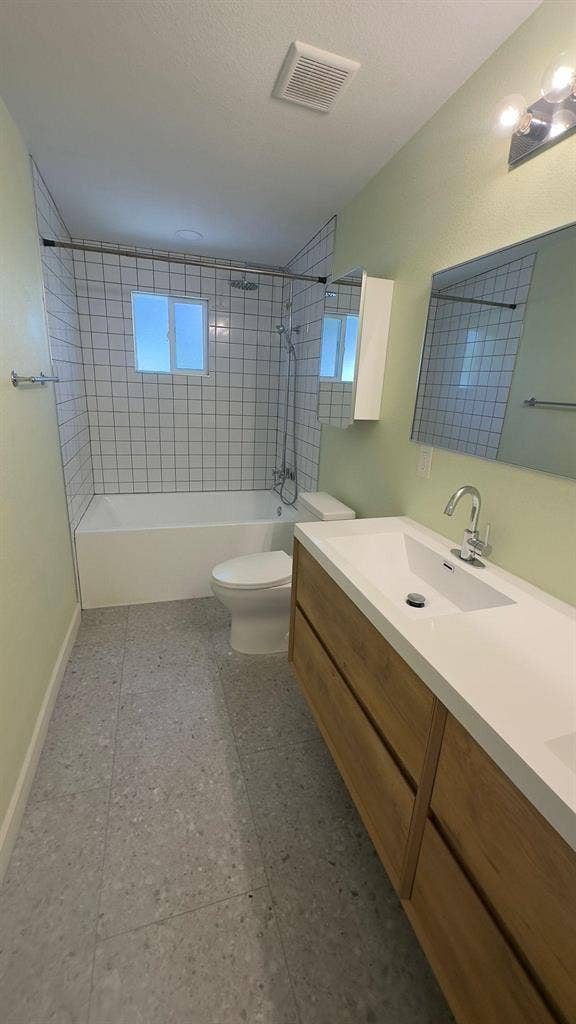 4 BR in Las Vegas