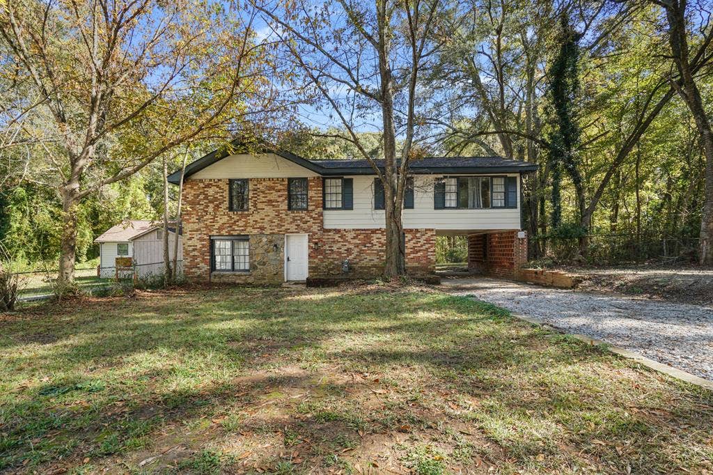 9 BR in Atlanta
