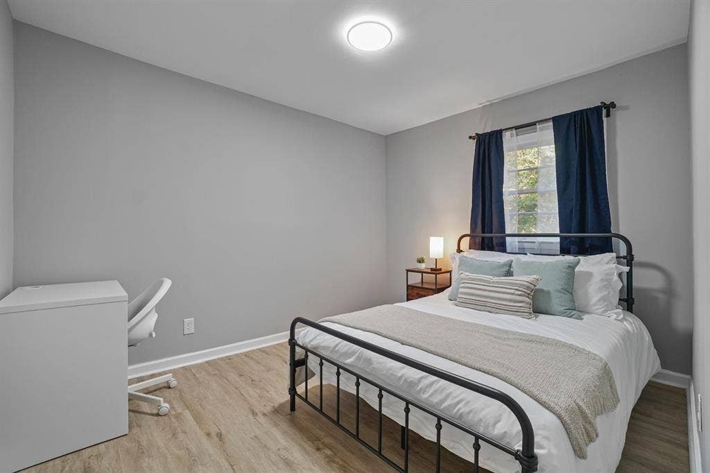 9 BR in Atlanta
