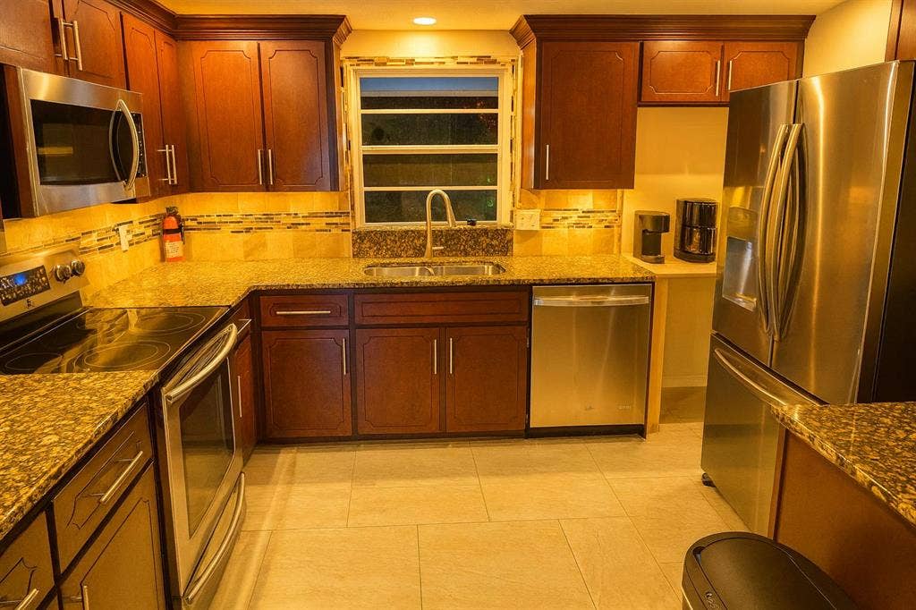 8 BR in Orlando