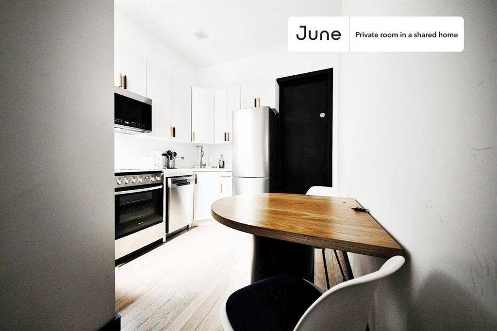 3 BR in New York City