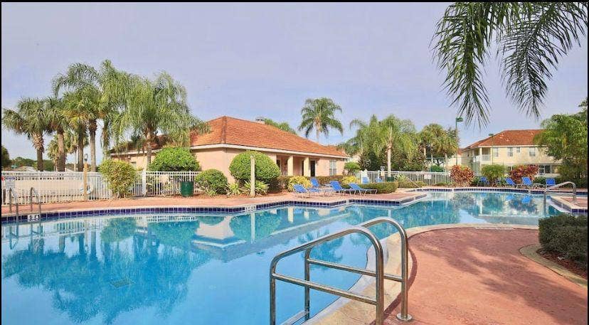 4 BR in Kissimmee