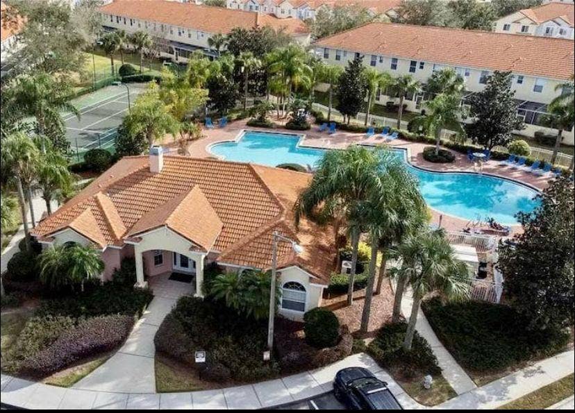 4 BR in Kissimmee