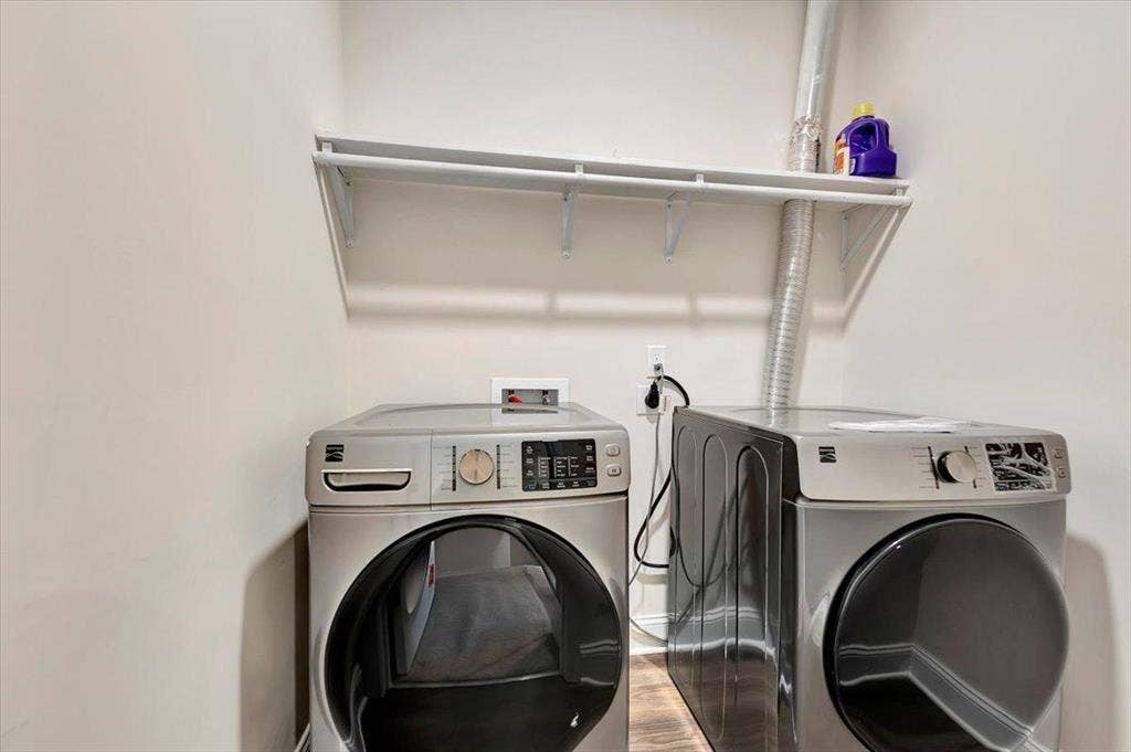 7 BR in Baltimore