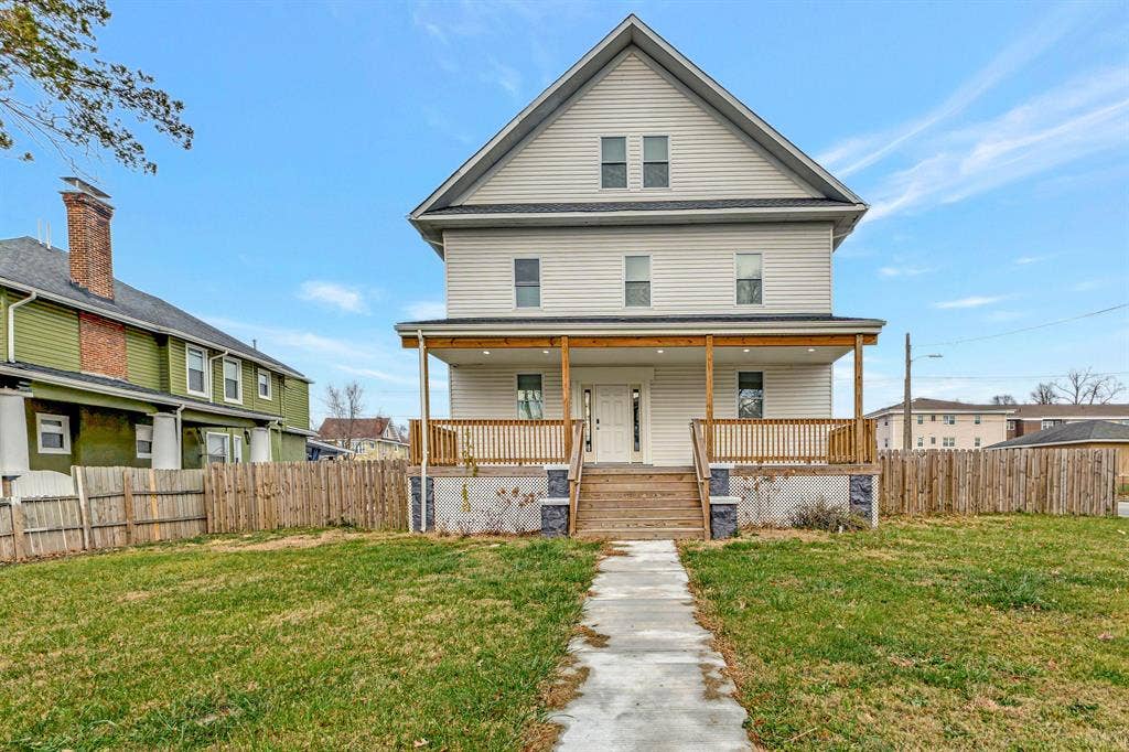 7 BR in Baltimore
