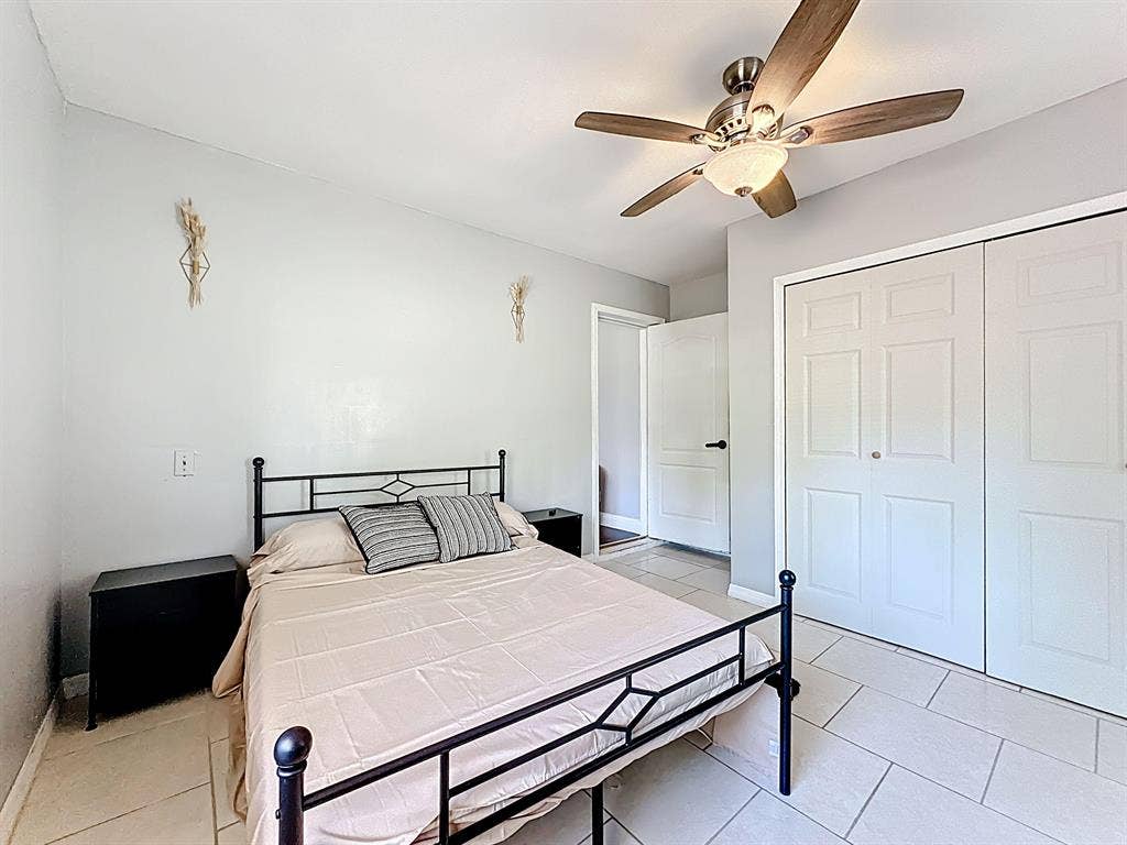 2 BR in Jacksonville