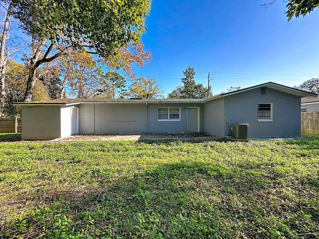 2 BR in Jacksonville