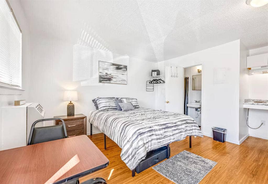 1 BR in Marietta