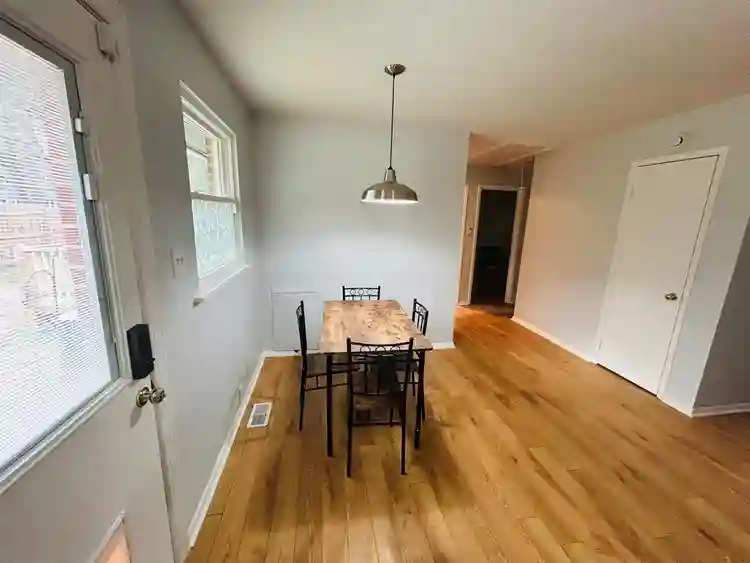 9 BR in Raleigh