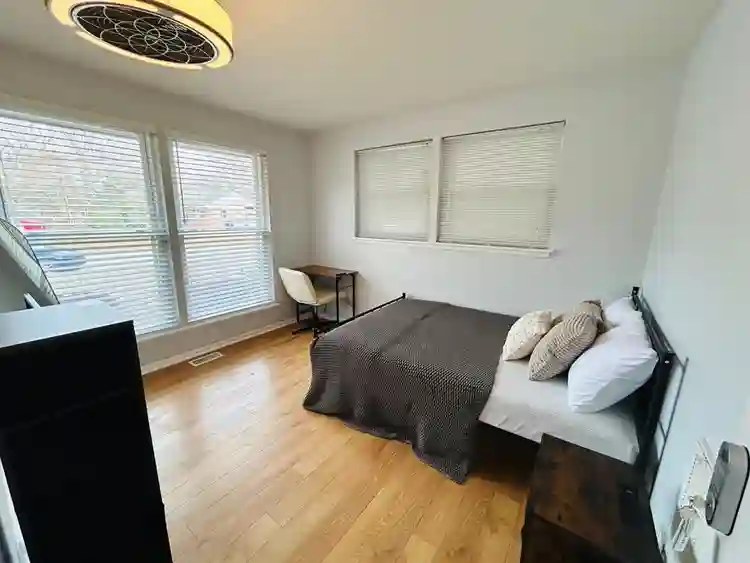 9 BR in Raleigh