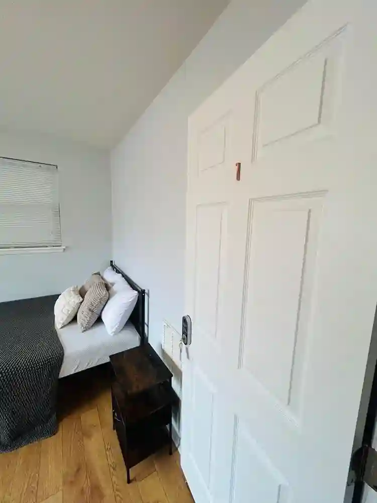 9 BR in Raleigh