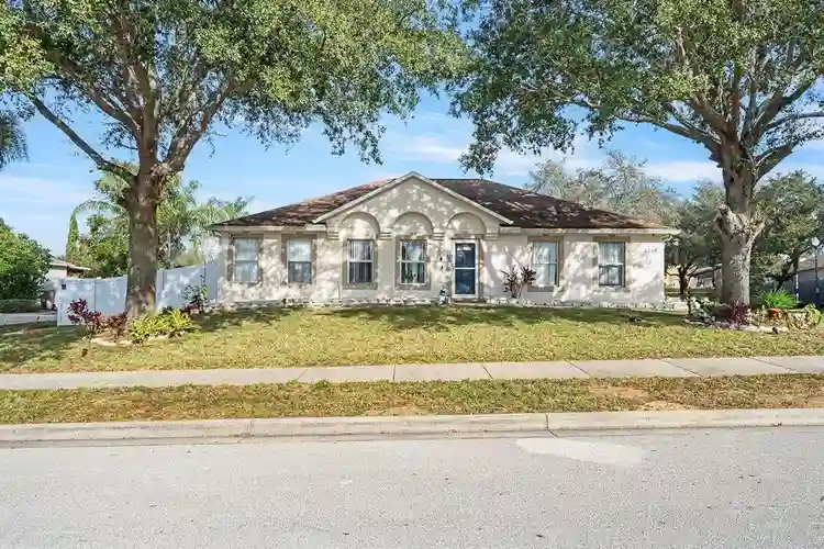3 BR in Apopka