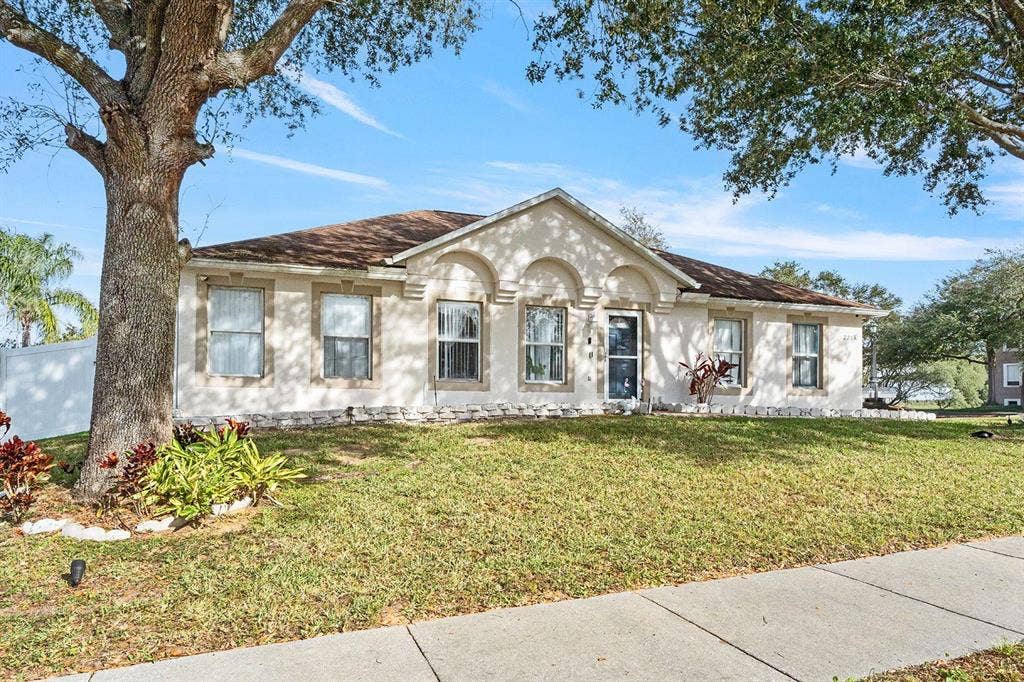 3 BR in Apopka
