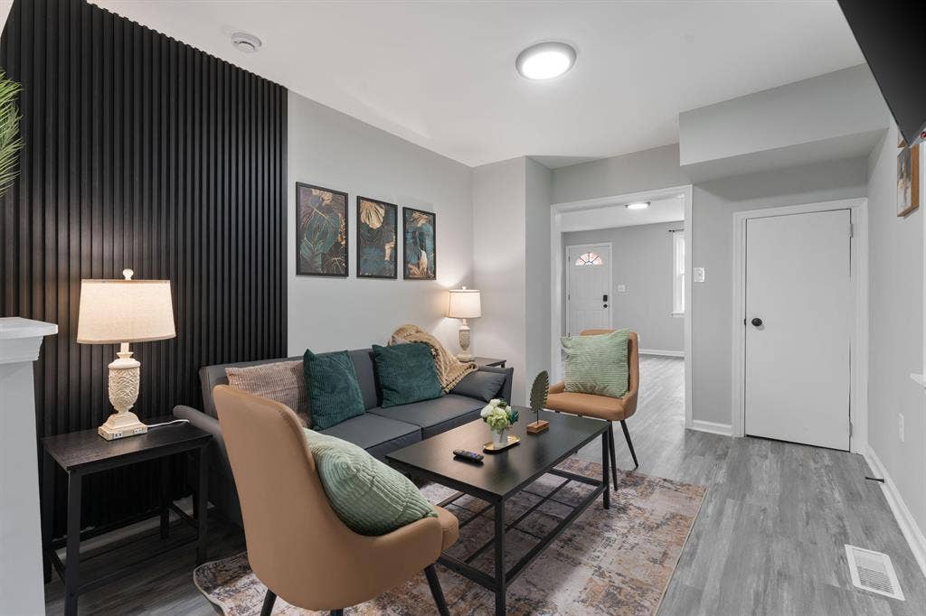 3 BR in Dundalk